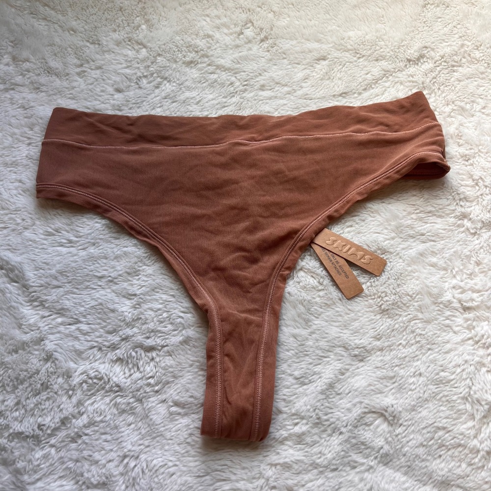 Skims Fits Everybody Thong Sienna Brown PN-THG-1635 Women's Size 3X NEW